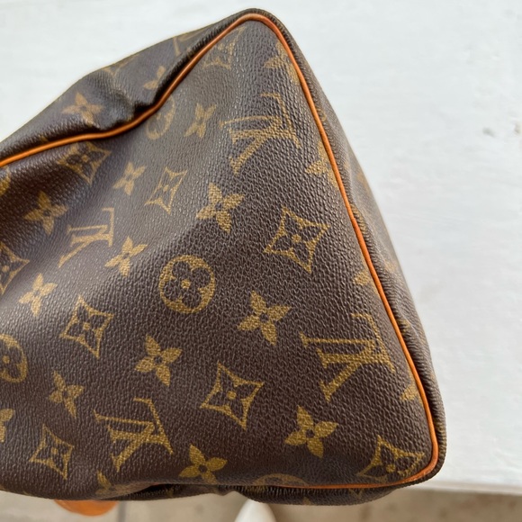 😍❤️ CUTE Authentic Louis Vuitton Speedy 30❤️😍 - Picture 10 of 13